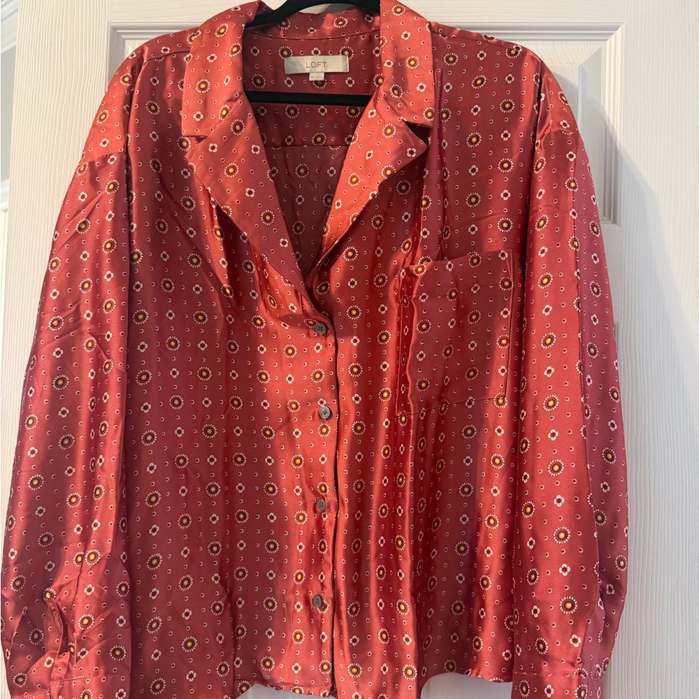 LOFT Red Floral Patterned Shirt